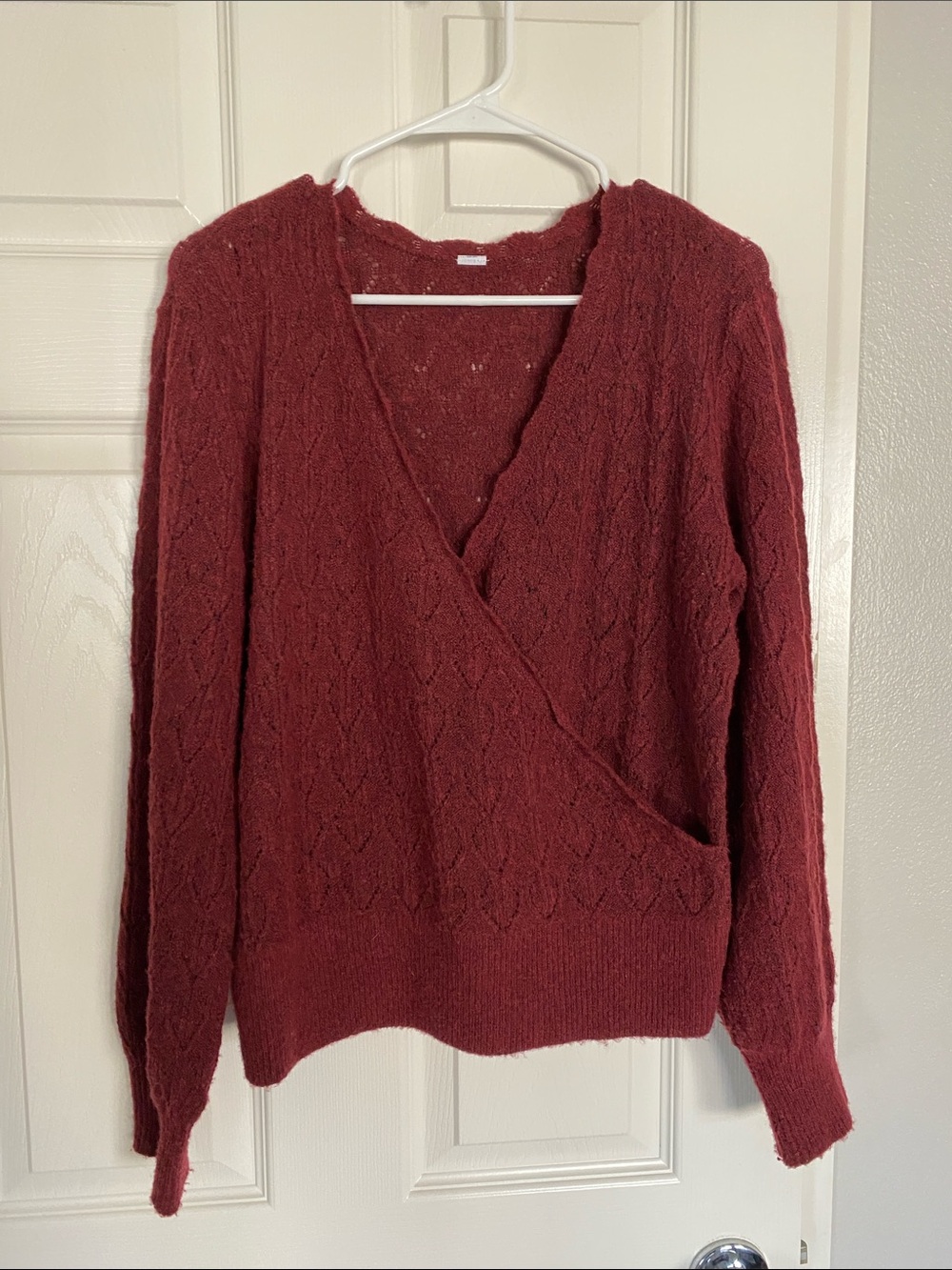 Old Navy Women's Wrap Front Cable Knit Sweater - Burgundy